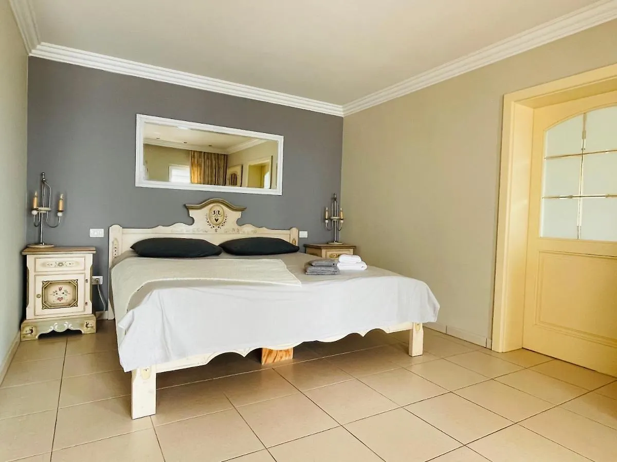 Relaxing Villa Heated Pool Luxurious Views Massage Santa Ursula